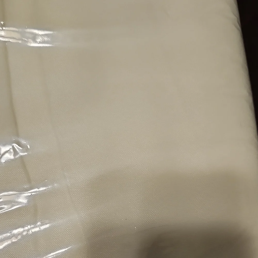 Ivory Tablecloth - Picture 1 of 1